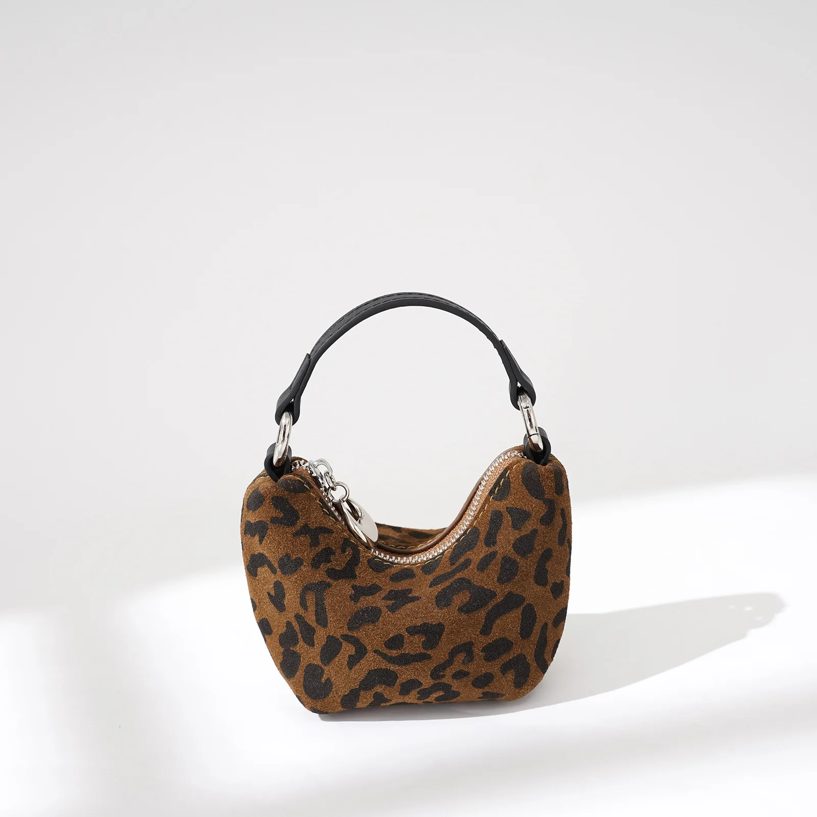 borsa-per-pannolini-easy-grip-con-manici-robusti-comoda-da-tenere-facile-da-trasformare-da-zaino-a-borsa-a-mano-in-un-istante