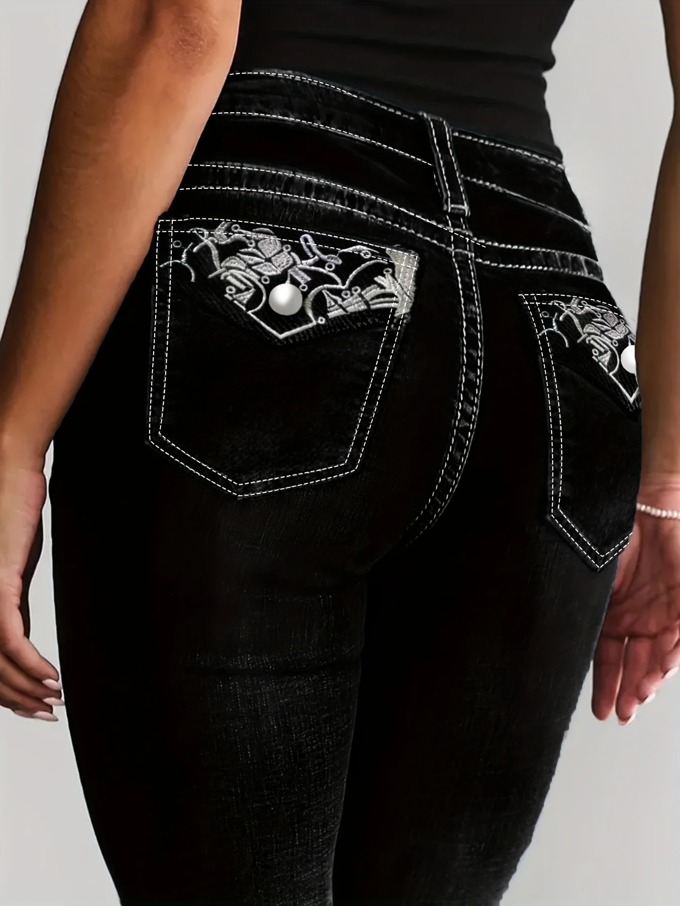 Damskie jeansy z wysokim stanem, czarno-szare z kieszeniami z tyłu zdobionymi cyrkoniami, lekko rozszerzane jeansy z wysokim stanem, odpowiednie na uczelnię, do pracy.