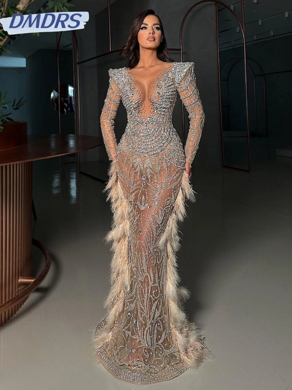 

2026 New Illusion Beaded Straight Long Evening Dress Exquisite Feathers Wedding Party Gown Customized Graceful Prom Dresses