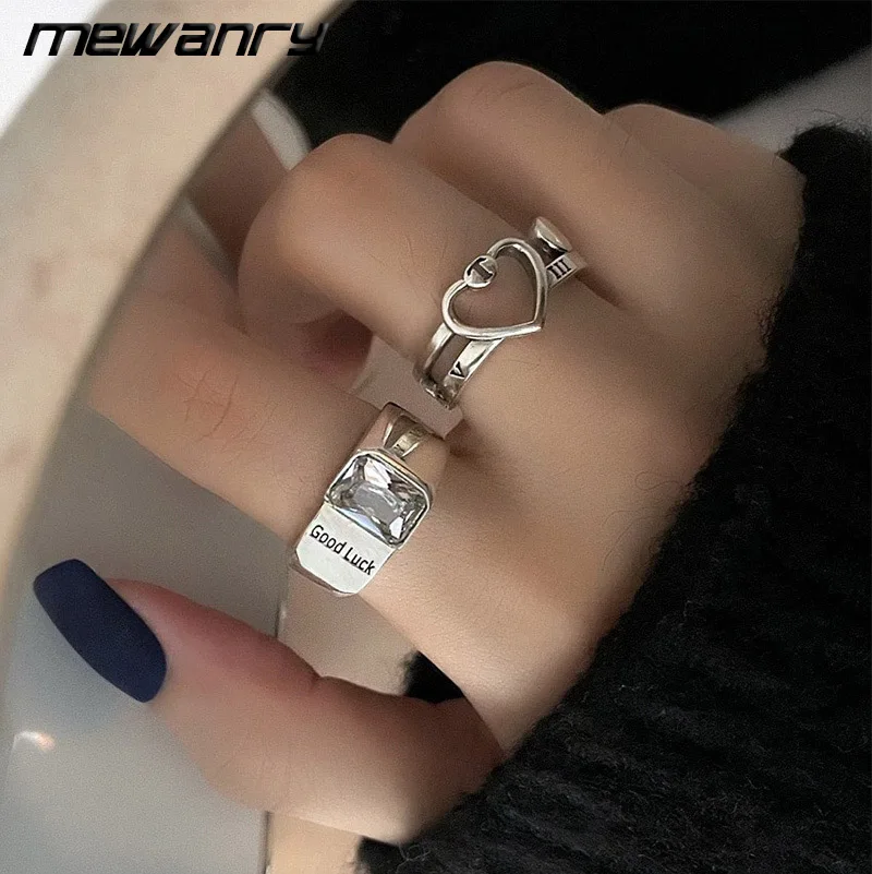 Mewanry Hollow Love Heart GOOD LUCK Rings For Women Girls Simple Fashion Creative Vintage Sweet Elegant Anniversary Jewelry Gift