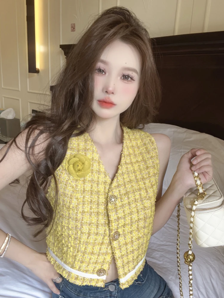 

Korean Style Elegant V-Neck Plaid Sleeveless Waistcoat Summer Vintage Slim fit Temperament Design Sweet Cropped Tweed Vest