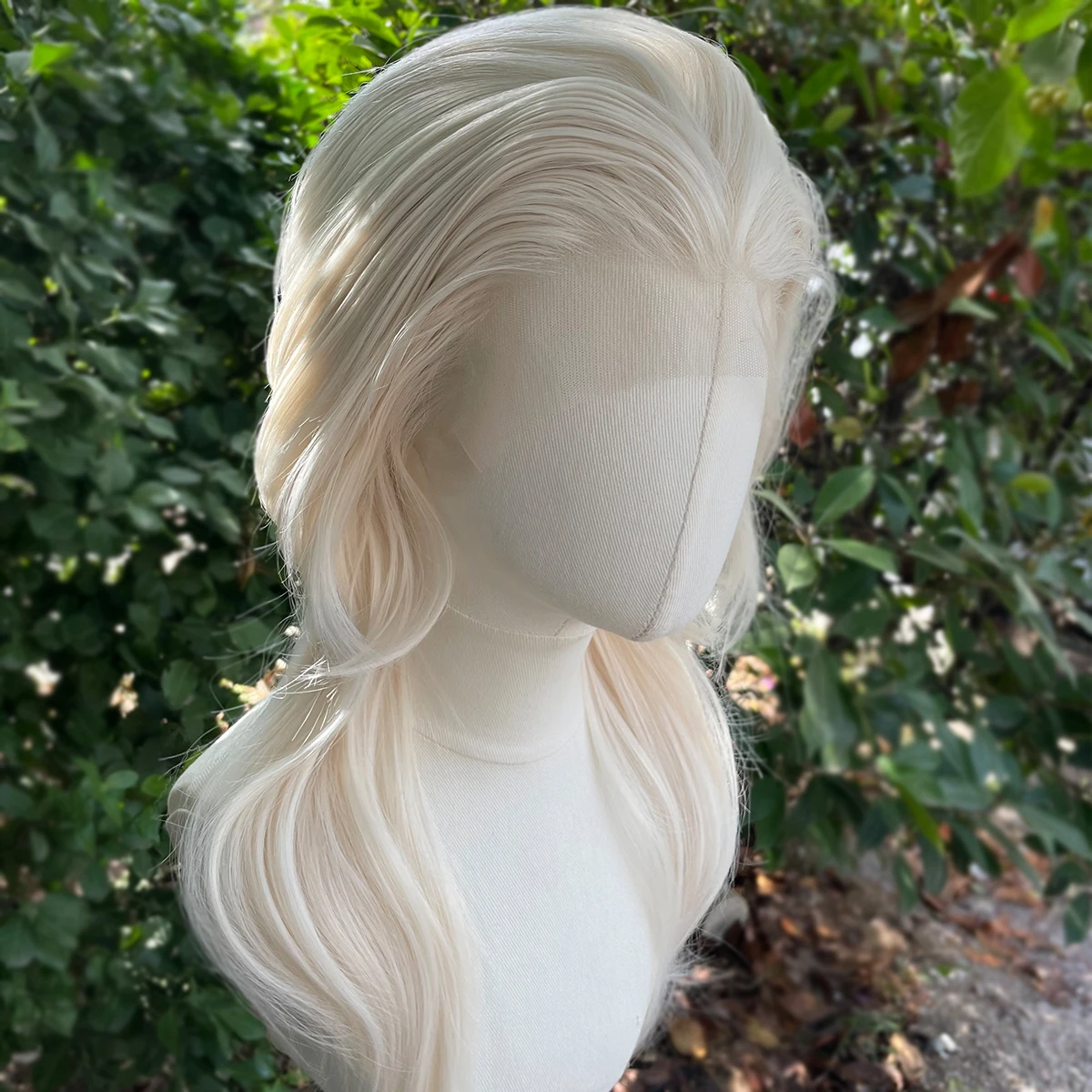 Platinum Blonde 13x4 Synthetic Lace Front Wigs for Women Cosplay Shoulder Length Short Curly Synthetic Wigs Layers Ponytails