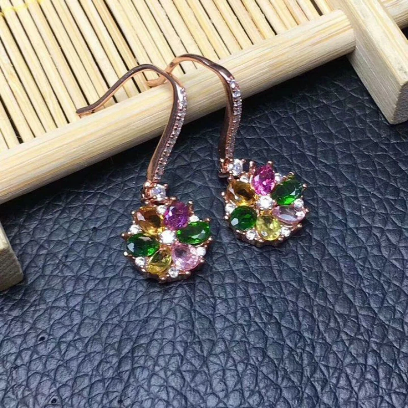 

Classic Colorful Crystal Plum Blossoms drop Earrings for Women Sense of design Light Luxury Sweet Earings Party Jewelry