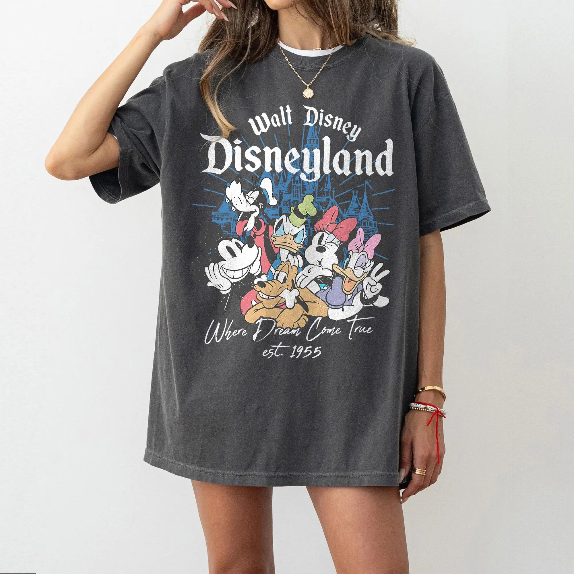 

Plus Size Women's Classic Disney Mickey and Friends Shirt, Disneyland Trip Vacation Shirt Pure Cotton Streetwear Oversized