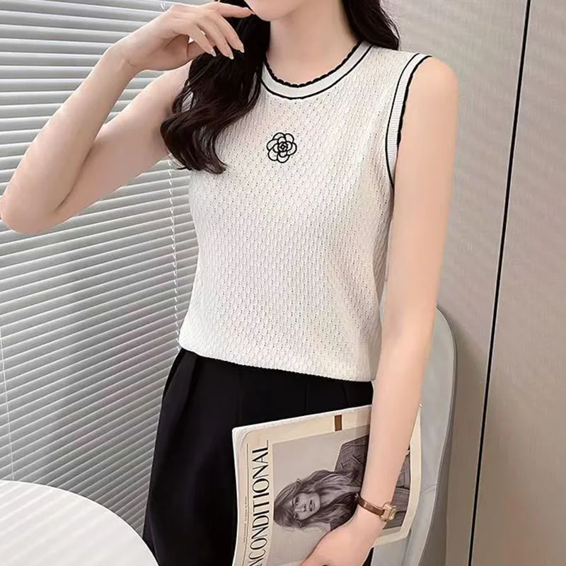 Été nouveau camélia col rond glace soie à manches courtes femmes ample demi-manches gilet T-Shirt pull haut