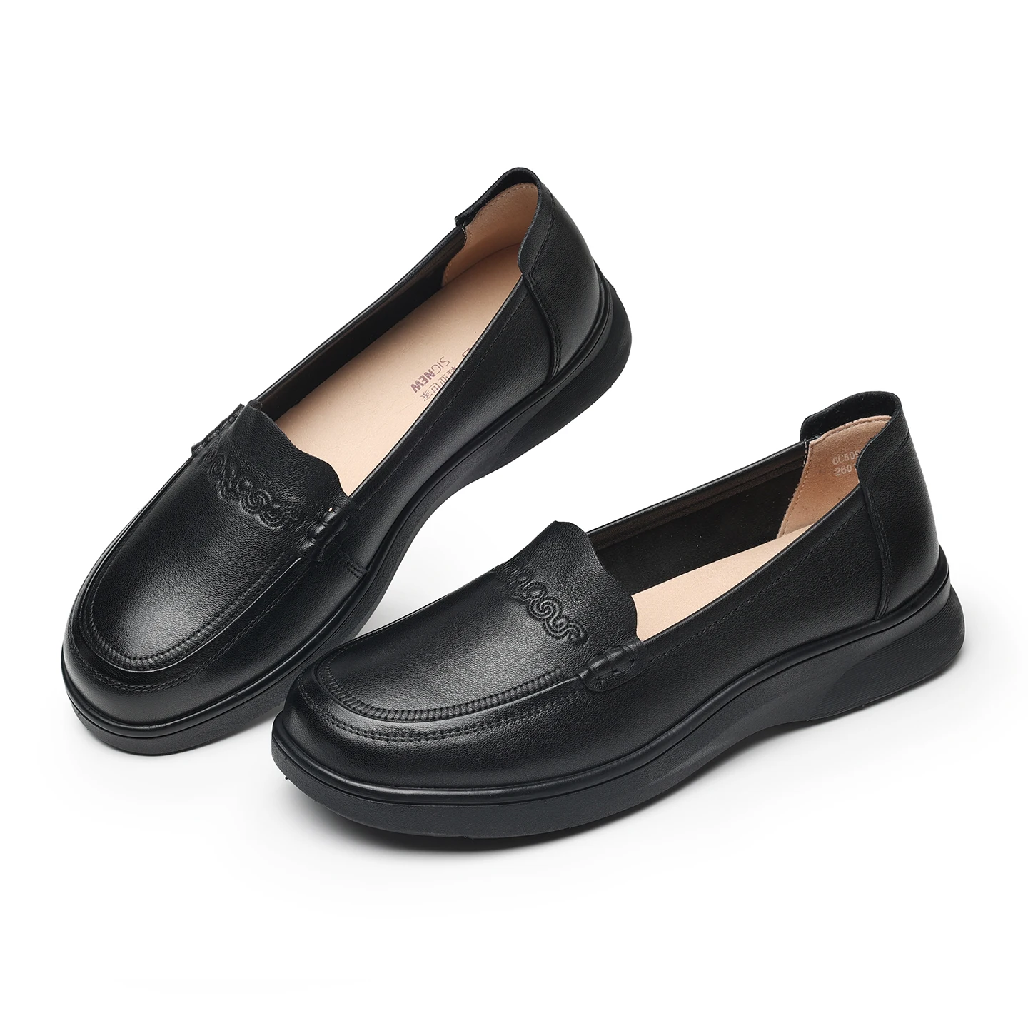 

New Style Genuine Leather Soft-Soled Loafers for Women, Black Slip-On Lazy Shoes, Non-Slip, Wear-Resistant, Versatile Commuter Shoes for Moms, Comfortable for Daily Wear and Long Standing Without Tiring the Feet