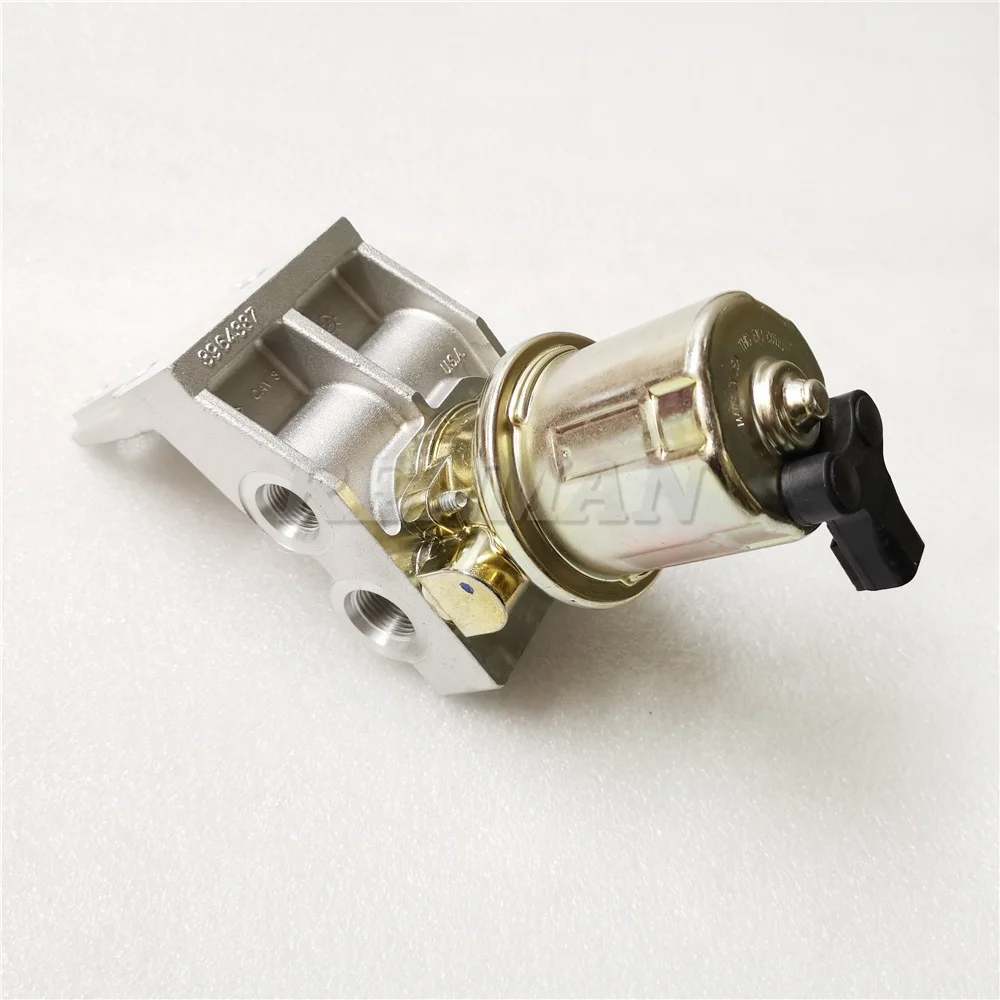 

Cummins 6CT8.3 QSC8.3 24V Fuel Transfer Pump With Support 3964387 3964386 3939893 3990072