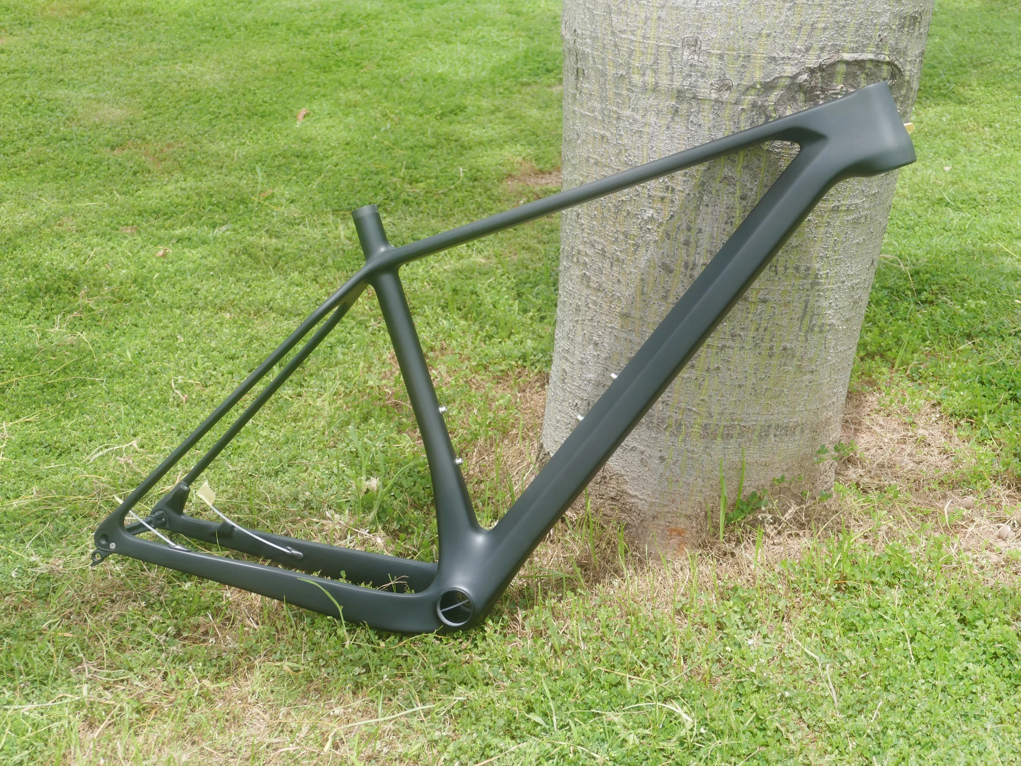 0018# Top Quality Full Carbon Black Matt MTB Mountain Bike 29ER MTB Frame 148mm *12mm 15" , 17" , 19" , 21"
