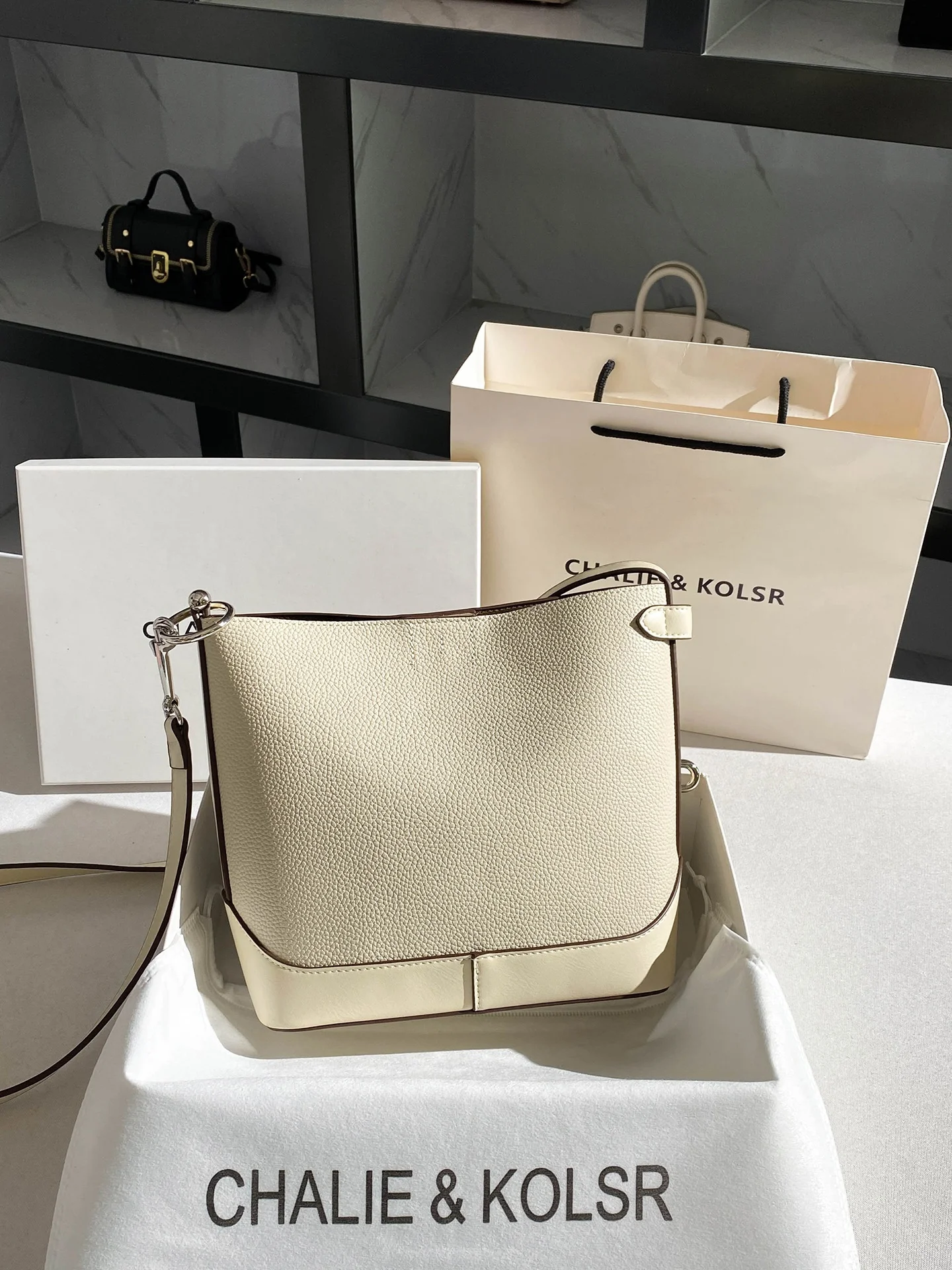 borsa-a-secchiello-alla-moda-con-motivo-litchi-borsa-a-tracolla-versatile-per-pendolari-borsa-a-mano-in-morbida-pelle-chaliekolsr-da-donna