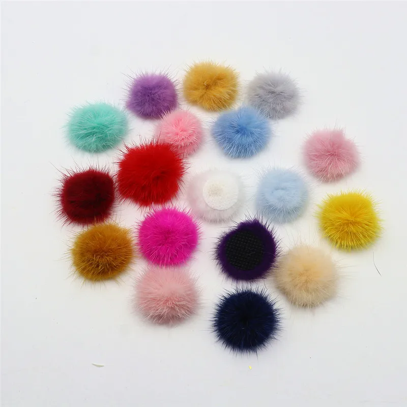 10pcs 2.5-3 Cm Fluffy and Soft Solid Color Pom-poms Buckle Pom-poms Handmade DIY Clothing Accessories Pendant Accessories