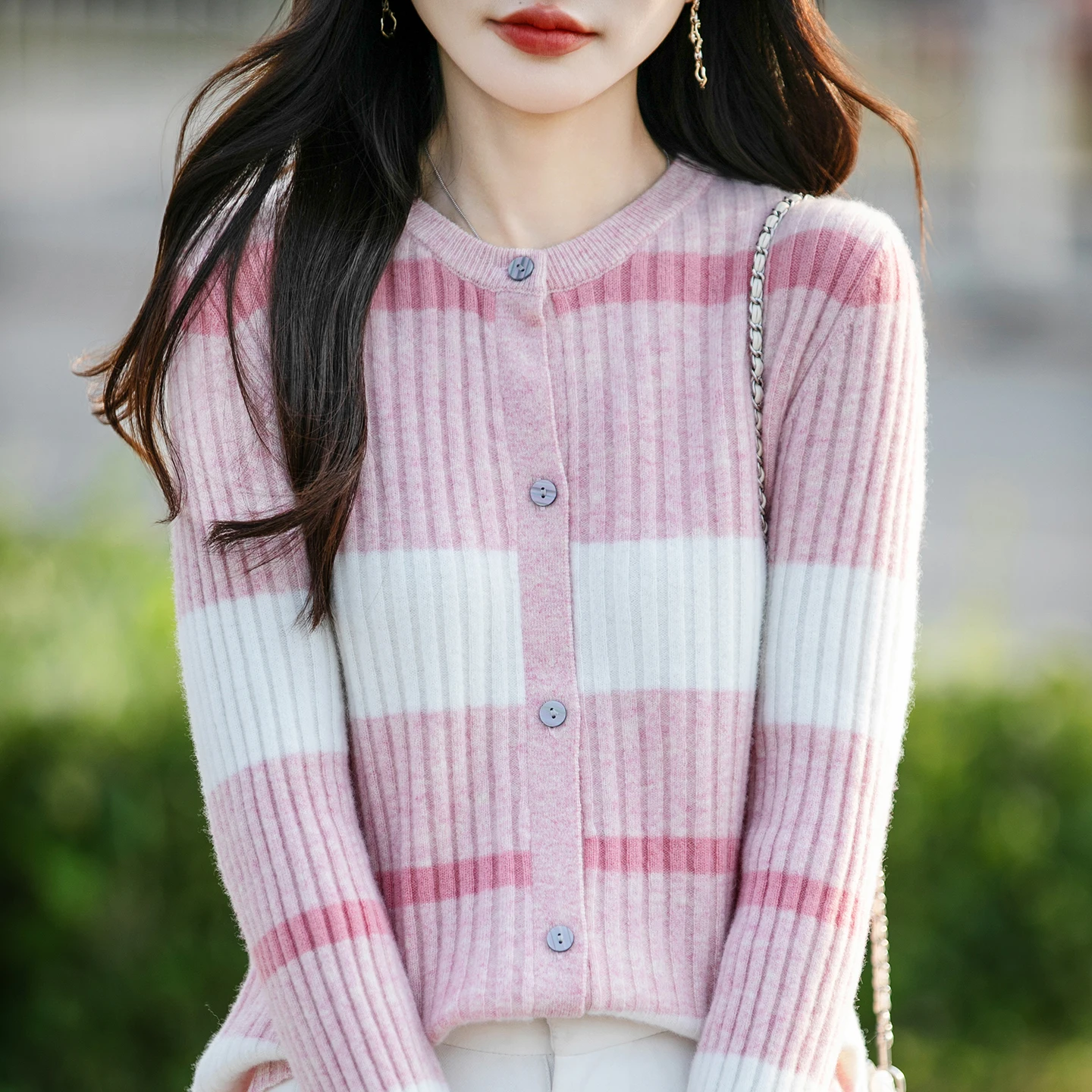 

Женский вязаный кардиган из 100% мериносовой шерсти в полоску с круглым вырезом на молнии, осенне-зимняя одежда, теплый удобный топ