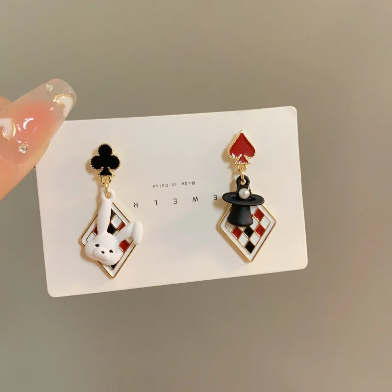 New fun and niche rabbit color blocking design earrings with personalized and trendy plum blossom and spade earrings