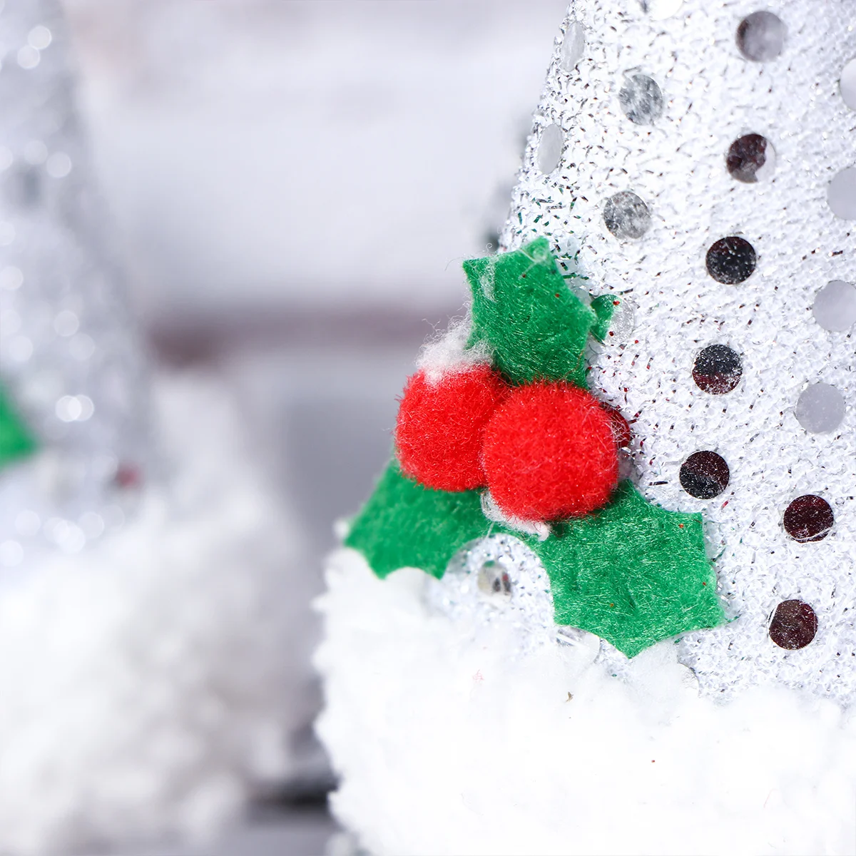 

3Pcs Santa Hat Sequin Hair Clips Christmas Party Hairpins Alligator Clips for Hair Alligator Clip Christmas Hairpins