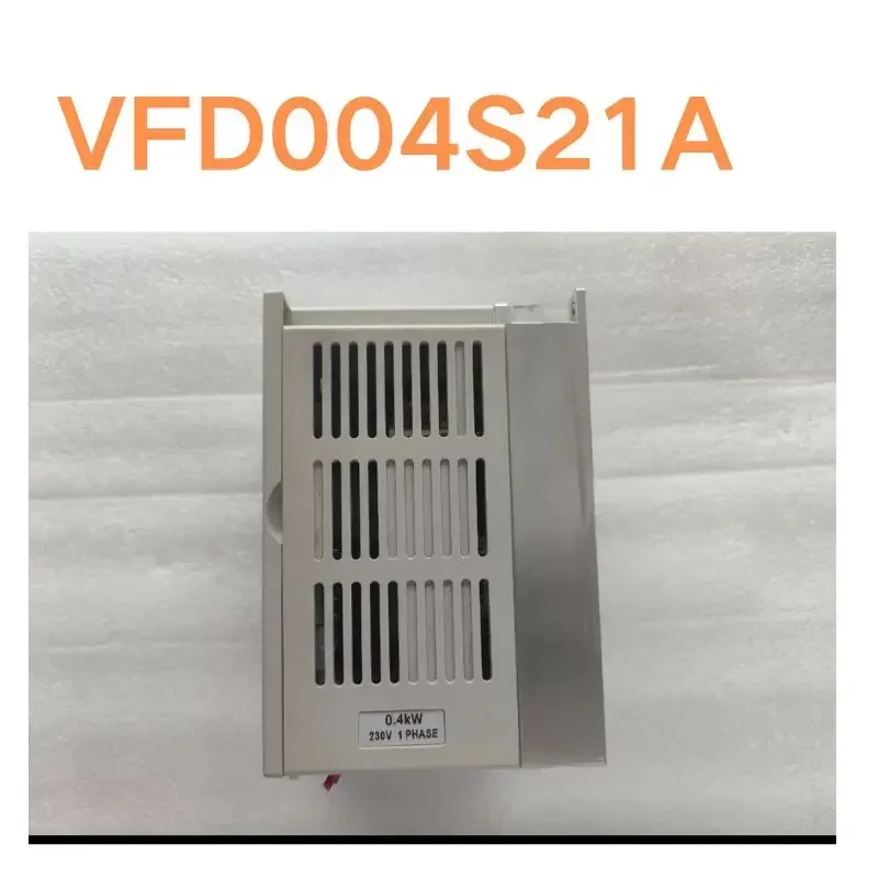 Second-hand test OK  Variable frequency VFD004S21A 0.4kw, 220V