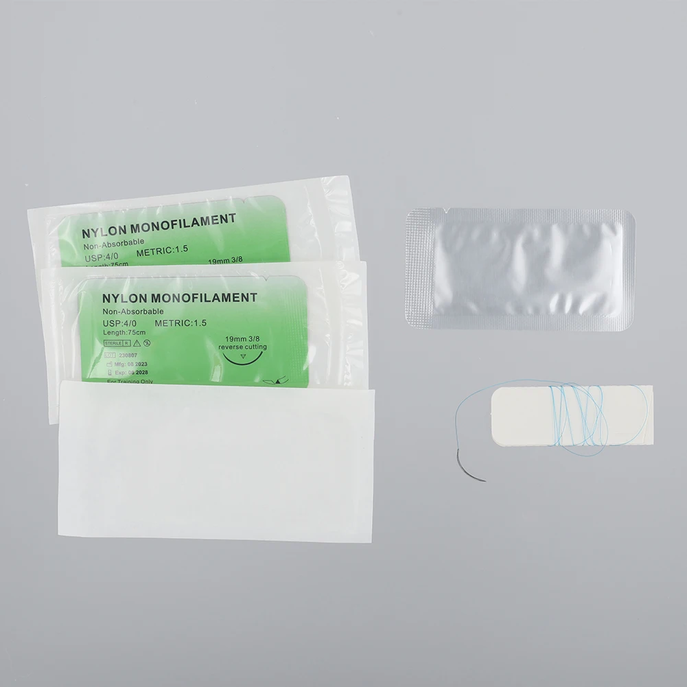 4/0 Medical Monofilament Thread Nylon Silk Veterinary Practice Suture Kit Non-injured for Medical Students Education