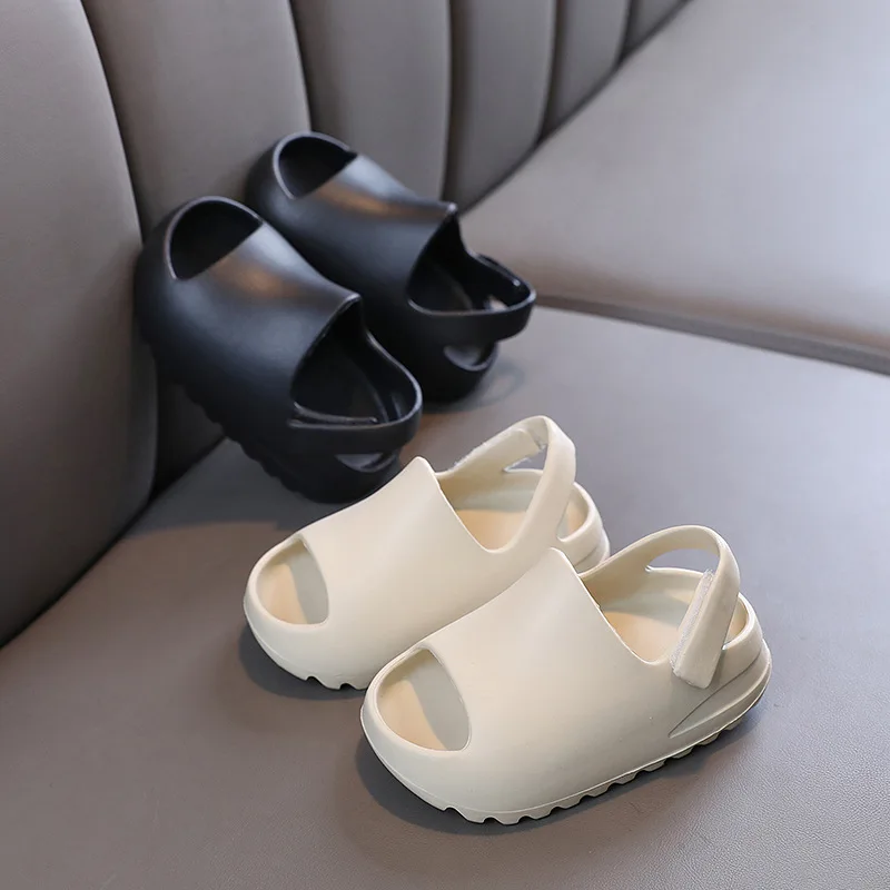 Children\'s Slippers Summer Wear Sandals Slippers Wholesale Beach Shoes Foreign Trade Hole Shoes for Small Children Baby Shoes