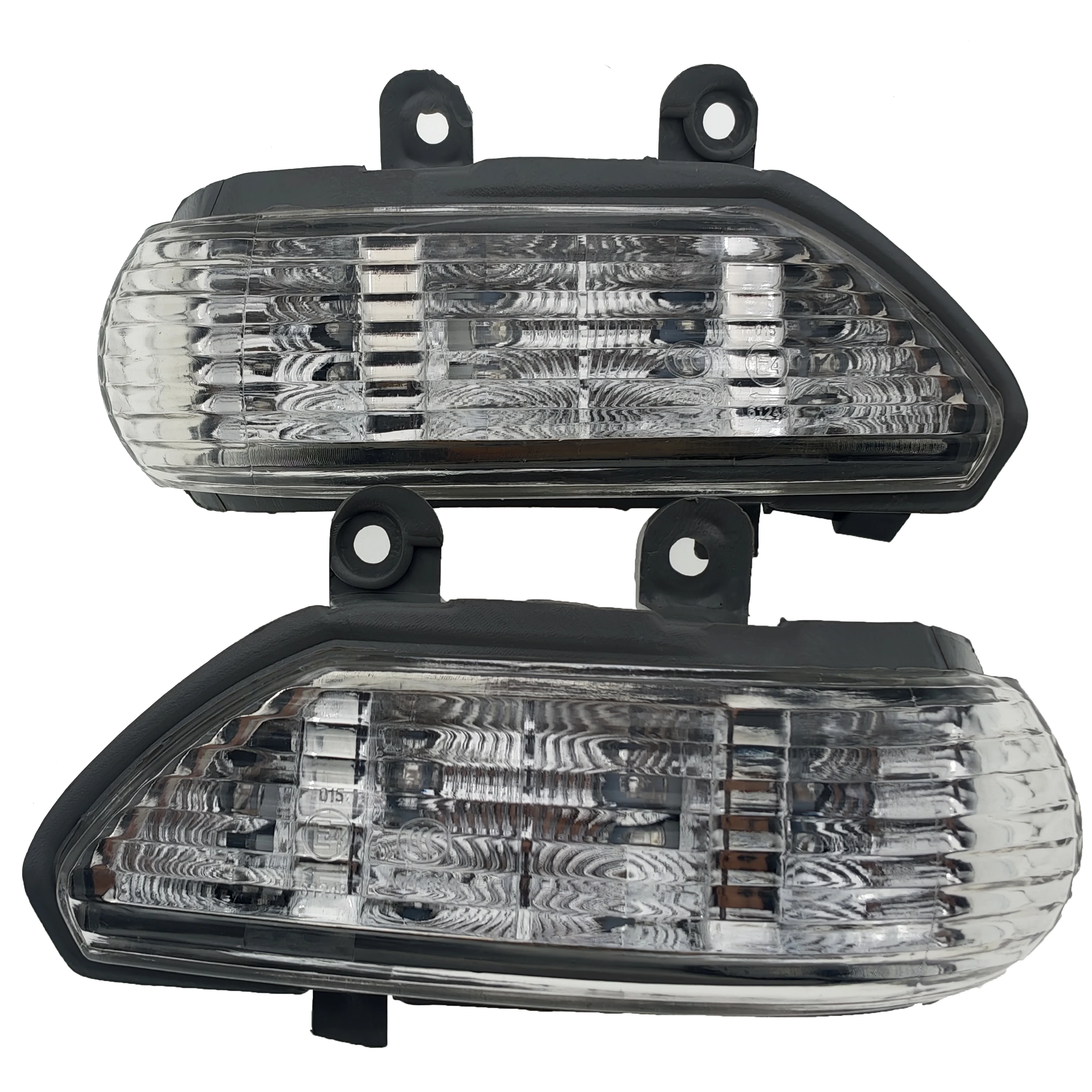 2 PCS Turn Signal Light LED Outer Rearview Mirror Lamp For JAC J5 Sedan 2010 2011 2012 2013 2014 For Car S8210L24040-50006