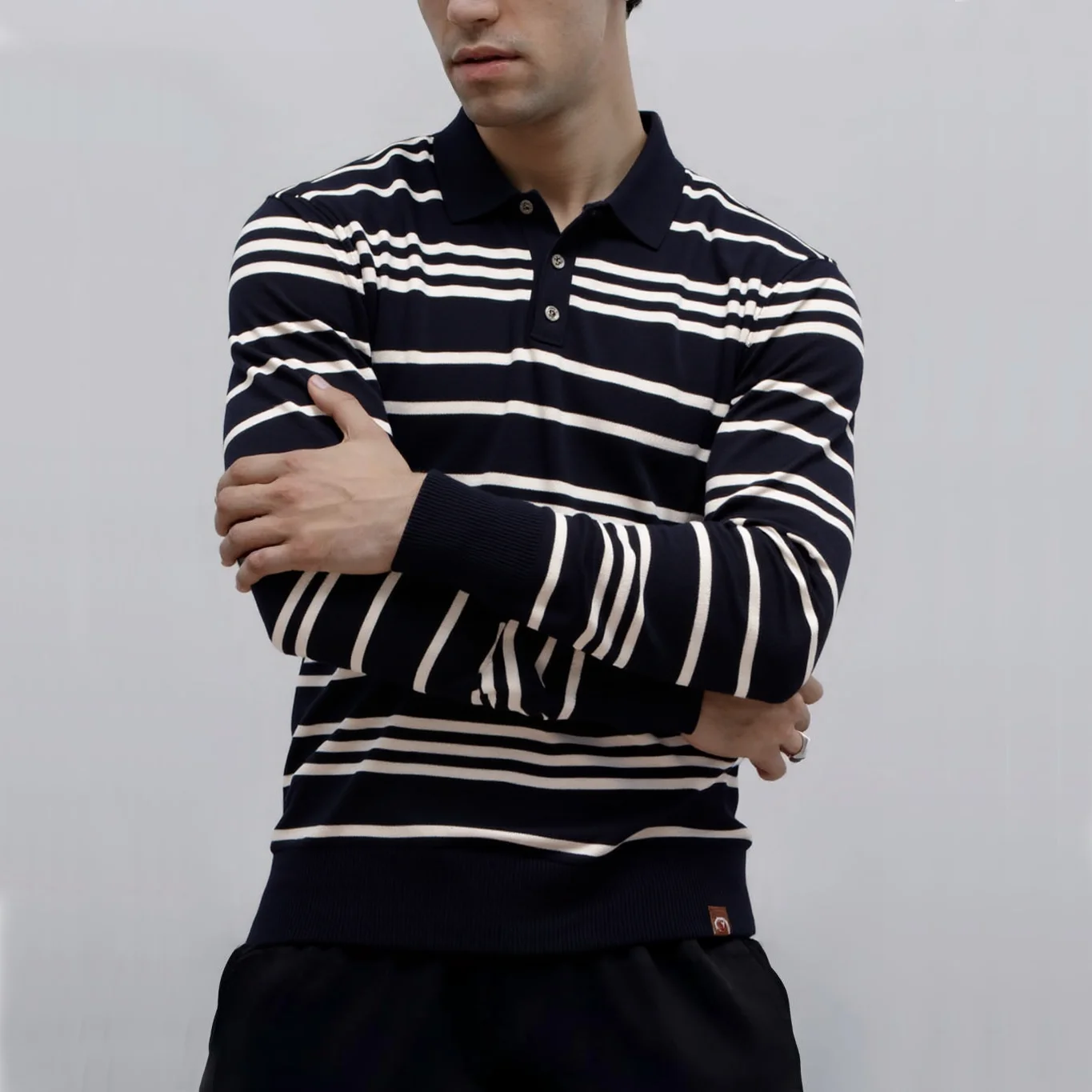 

AIOPESON 2025 Color Block Henley Polo Мужские поло в полоску с длинным рукавом Новые осенние дизайнерские социальные деловые поло премиум-класса Мужские