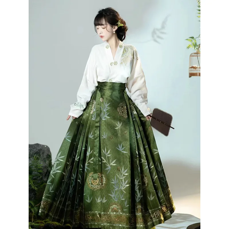 Original Hanfu Skirt Chinese Style Costume Mamianqun Ming Dynasty Weaving Gold Horse Face Skirt  Chinese Dress