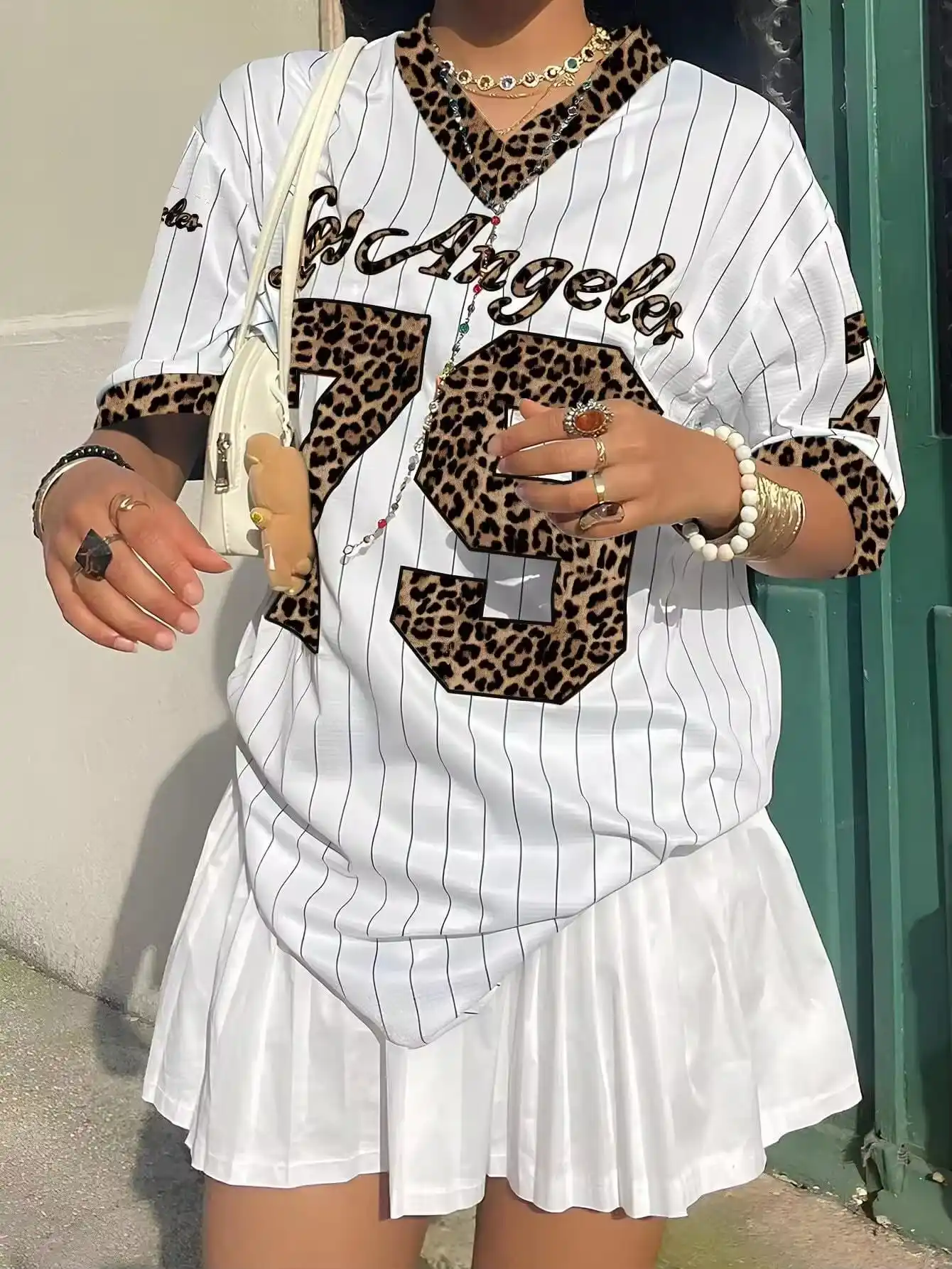 

Женская футболка больших размеров с принтом Лос-Анджелеса 79, футболка с v-образным вырезом и коротким рукавом, летняя футболка с рисунком, бейсбольная полоска, спортивная футболка большого размера