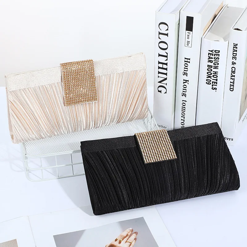 Fashion temperament dinner bag Light luxury personality holding bag Cosmetics mobile phone storage bag Party evening dress bag