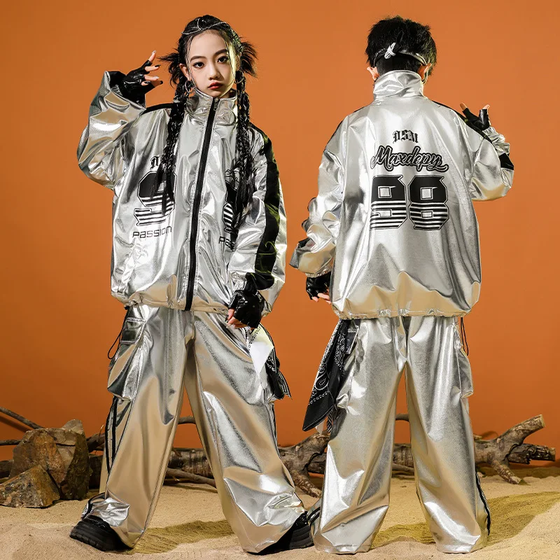 

Танцевальное представление в стиле хип-хоп, серебристые наряды для джазовых танцев для девочек, детский уличный комплект для сценического шоу Kpop, костюм для мальчиков, пальто, брюки