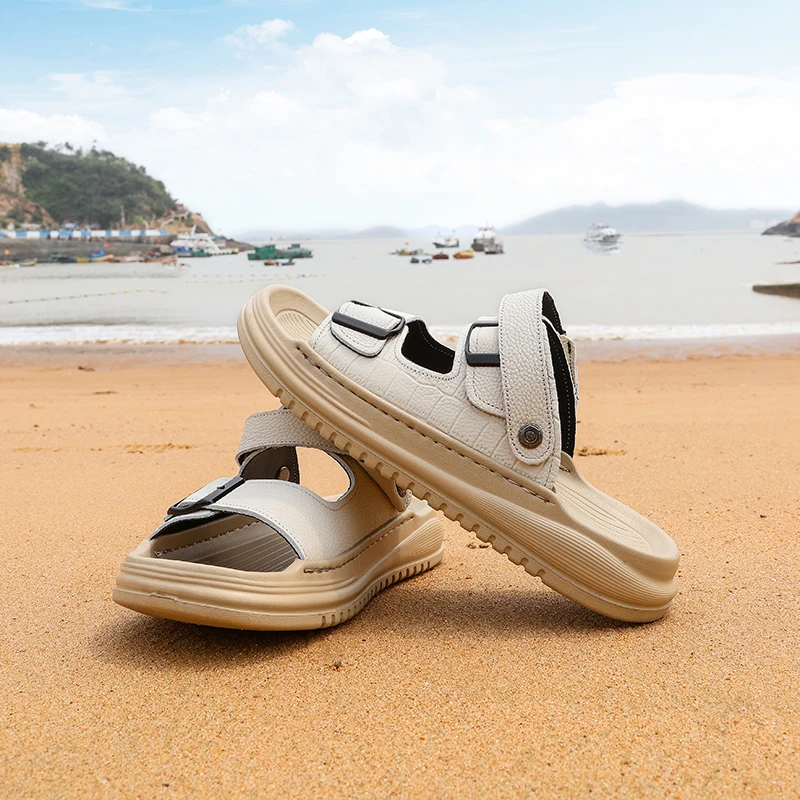 Outdoor Genuine Leather Men's Sandals Summer Slippers Comfortable Breathable Non-Slip Thick Bottom Sandals Man's Beach Shoes