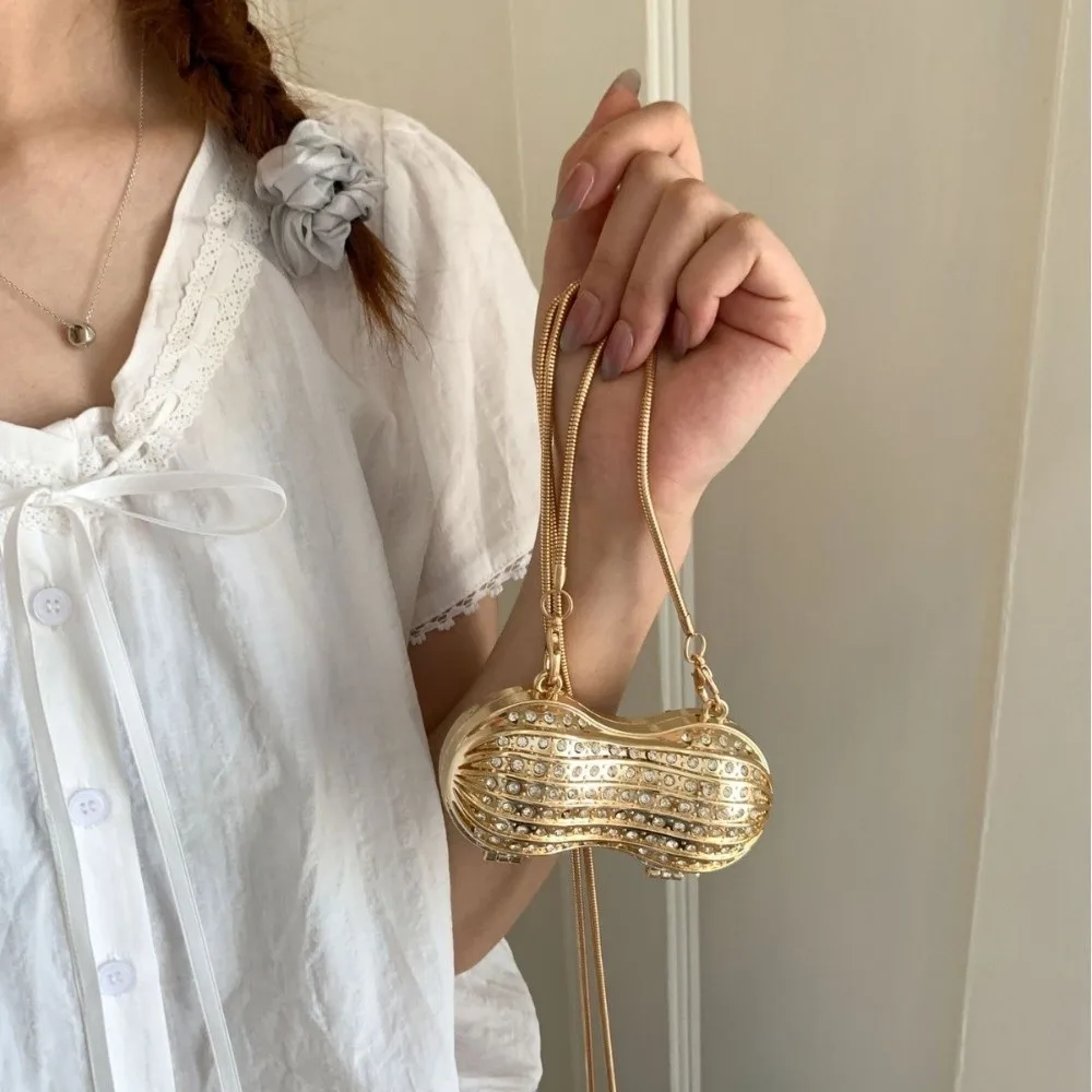 

Luxury Creative MIni Peanut Bag Magnetic Snap Lightweight Crystal Peanut Sling Bag Alloy Acrylic Cross Body Bag Outdoor