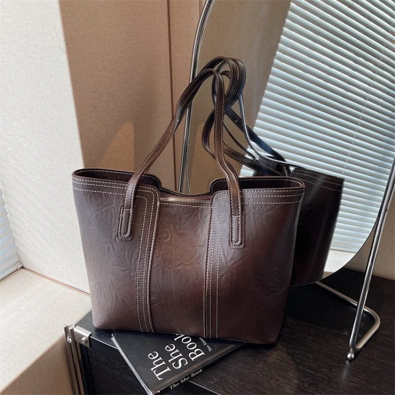 

2025 Новая высококачественная женская кожаная сумка через плечо, роскошный бренд, известный дизайнер, винтажный Париж, модный вид, модный шик ​