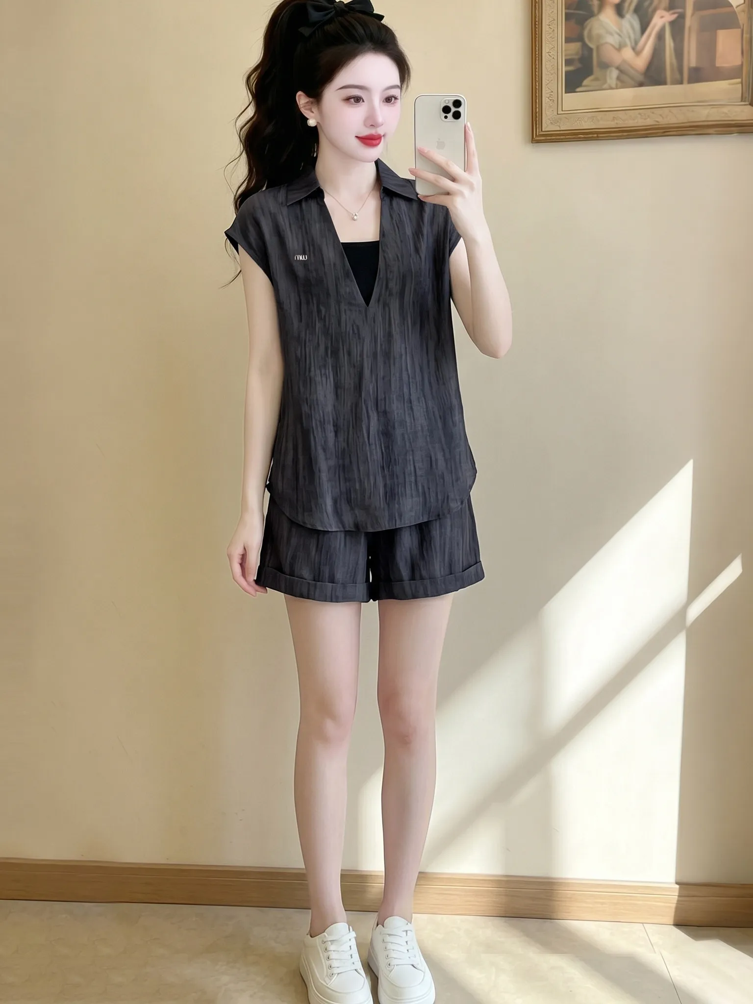 

2026 New Fashion Korean Style Women's Set Casual Sport Short Sleeve Top And Shorts Breathable Cotton V-neck T-shirt