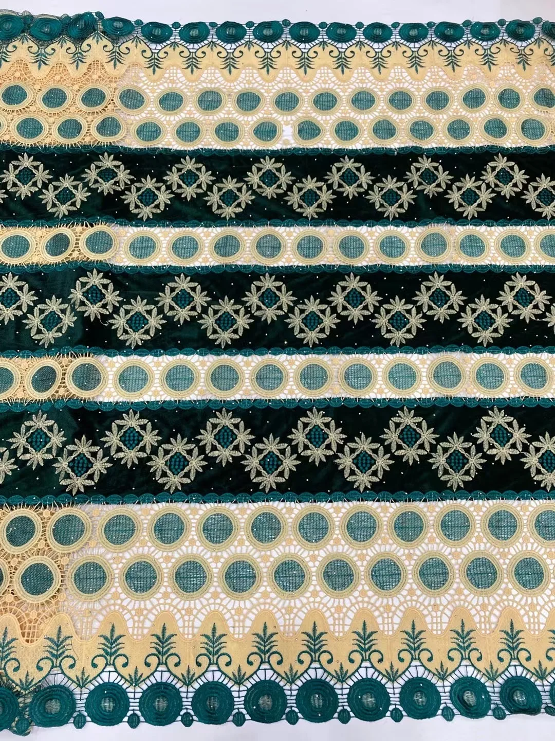 

Green Milk Silk Lace Fabric With Velvet French Lace Fabric Water Soluble Lace Fabric African Cord Lace Fabric Wed Lace LDP21261