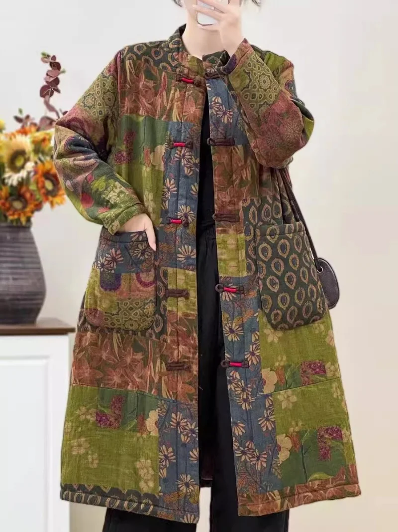 

Хлопковая куртка в этническом стиле в стиле ретро с цветочной пластиной для женщин, зима 2025 года, новое стеганое пальто средней длины в китайском стиле, верхняя одежда w1193