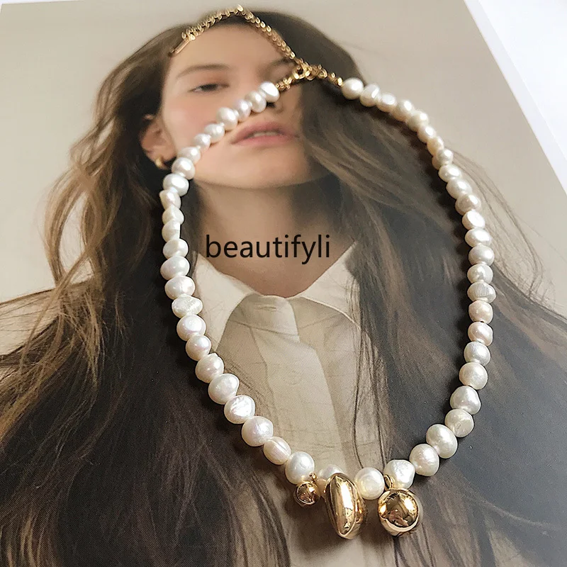 Natural freshwater pearl necklace women's new trendy light luxury love design sense collarbone chain versatile neck chain