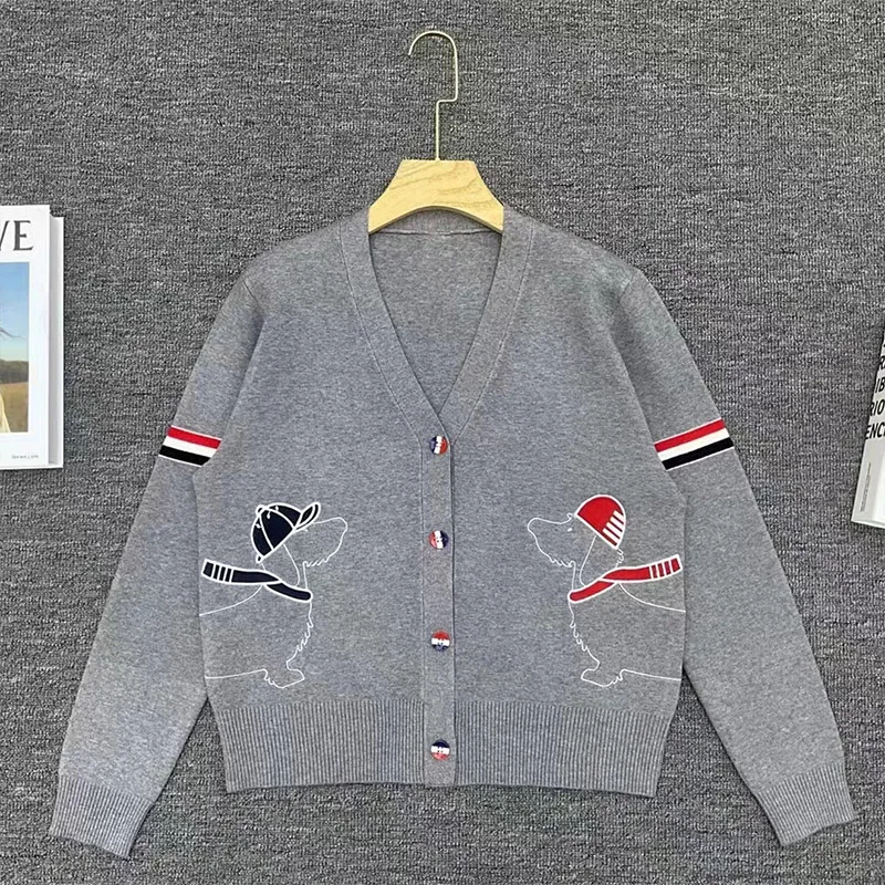 2024 herbst Neue Vintage Lose Beiläufige Strickjacke Frauen Kleidung Welpen Stickerei Dünne Pullover Chic Taste Tops