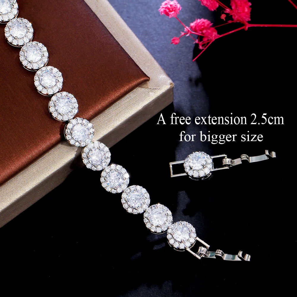 CWWZircons Glittering Round Cubic Zircon Pave Silver Color Women Wedding Banquet Engagement Bracelets for Brides Jewelry CB292