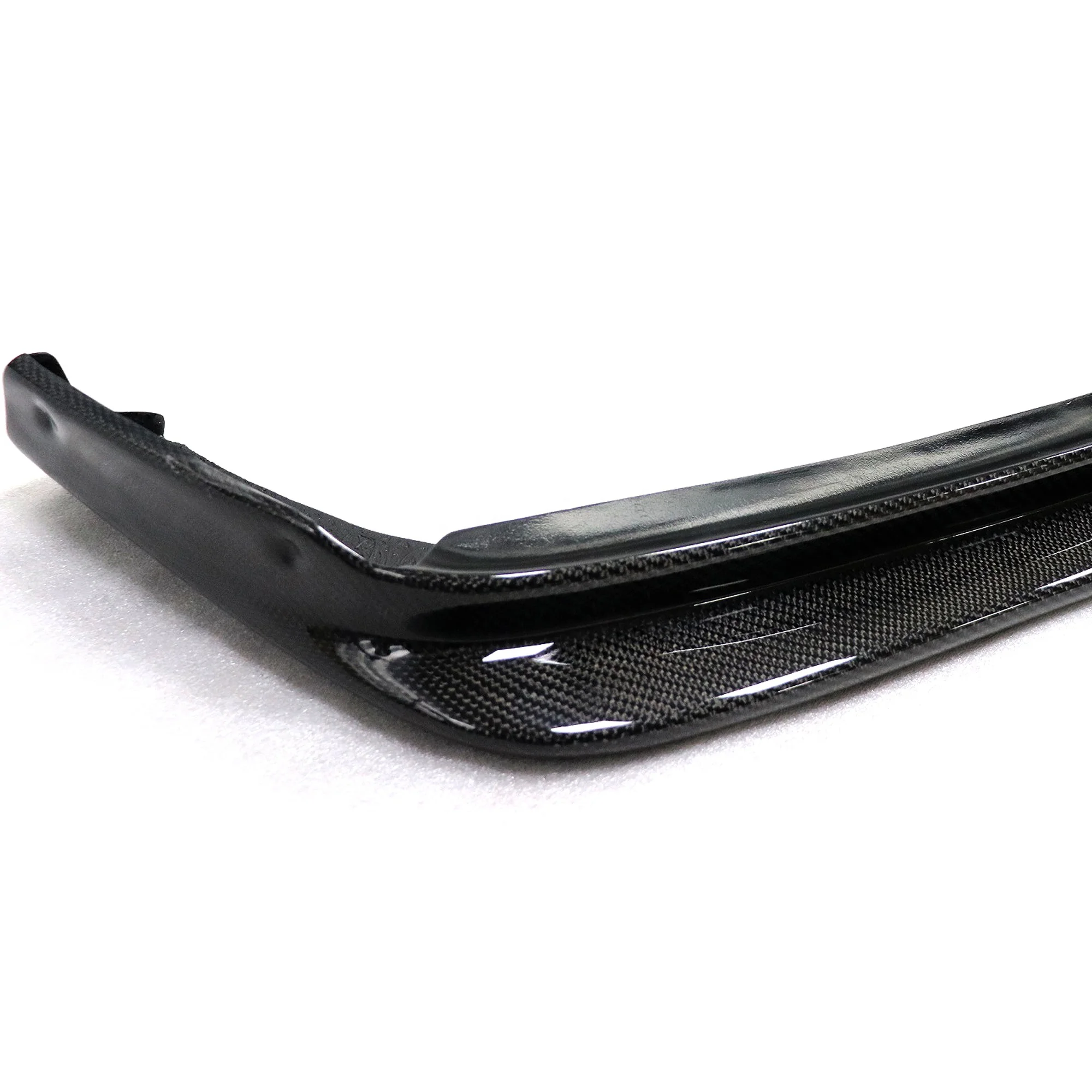 

FOR M3 E36 1997 1998 99 CARBON LB STYLE FRONT LIP