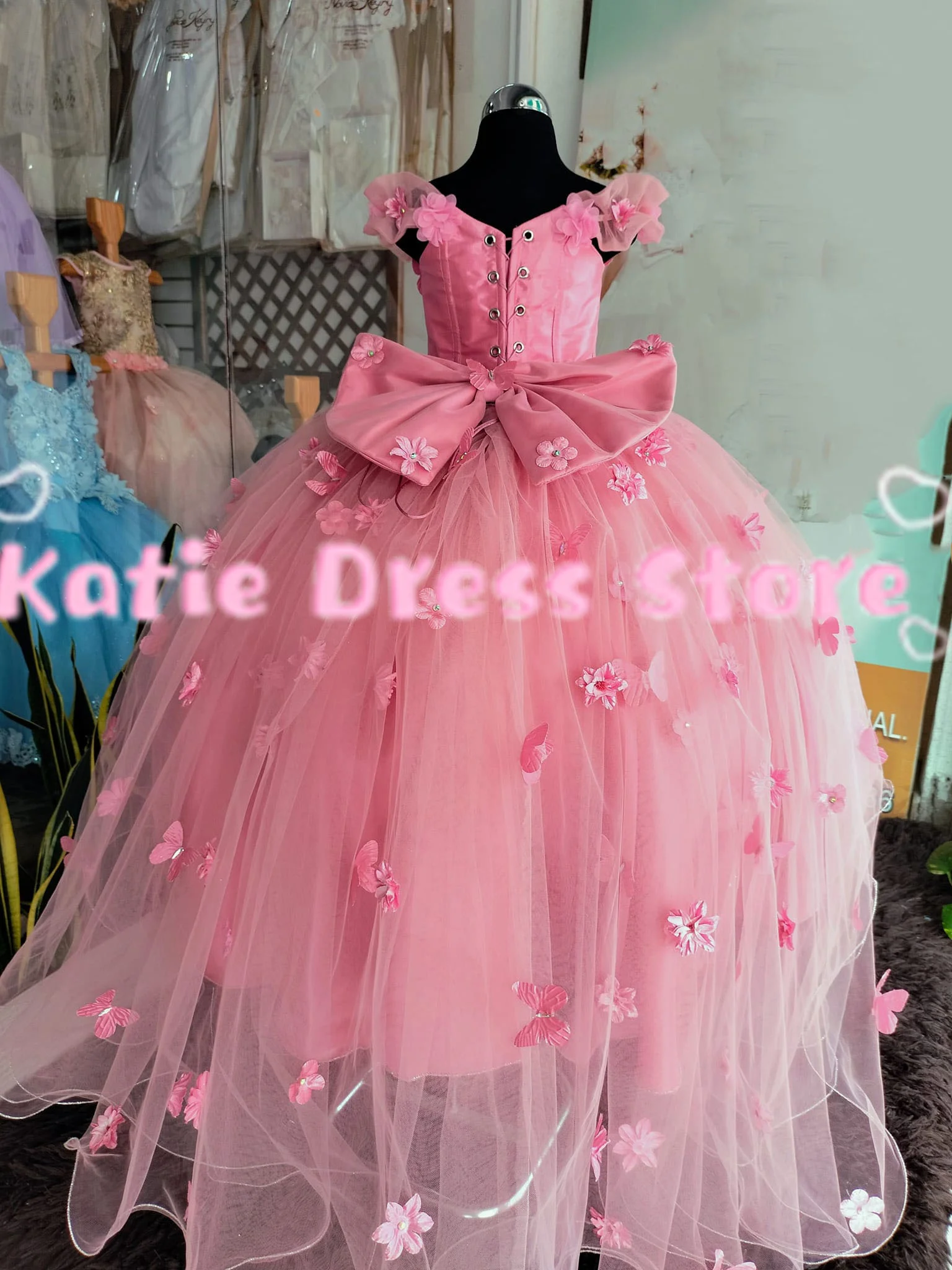 abito-da-damigella-personalizzato-per-matrimonio-in-tulle-gonfio-con-applicazioni-3d-senza-maniche-per-bambini-abito-da-ballo-per-feste-di-compleanno-e-prima-comunione