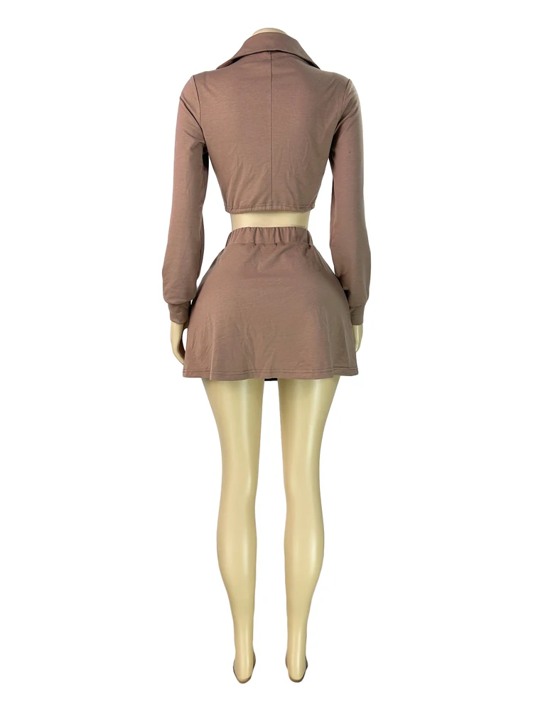 Neues 2026 Damen Freizeit-Sportoutfit: Yoga-Set mit einfarbigem Poloshirt und passendem Faltenrock (2-teiliges Set, inklusive Shorts) – Detail 8