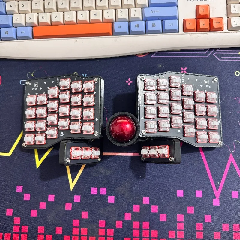 NEW Hot-Selling Split Keyboard Custom 4×6 Layout with Trackball & Screen - Wired/Wireless Hotswap Keyboard for Gaming Black