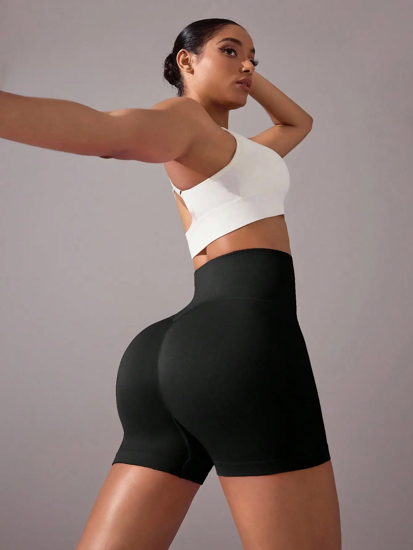Seamless Elastic Criss-Cross Waist Yoga Sports Biker Shorts Black