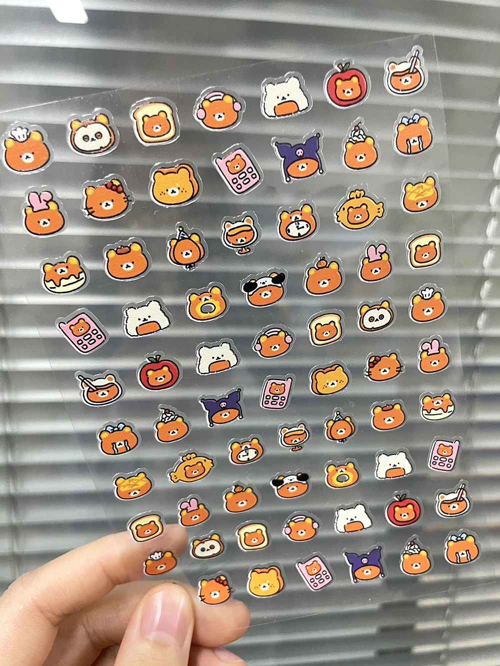 1 pièces Kawaii Mini Pvc Rilakkuma autocollants Nail Art bricolage bouteille d'eau Loptop Skateboard voiture casque boîte mignon autocollants ami cadeaux