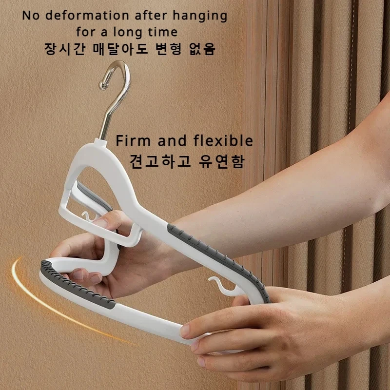 Summer Household Clothes Hanger Anti Slip Hanger Plastic Non Marking and Anti Slip Hanger Clothing Rack Drying Rack for Clothes