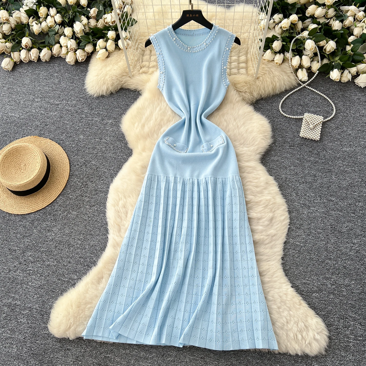 فستان صيفي أنيق بيج ميدي للنساء محبوك مطرز بالخرز للحفلات المسائية فساتين بيرل تانك Bodycon Traf جديد في 2025 صوف حلو