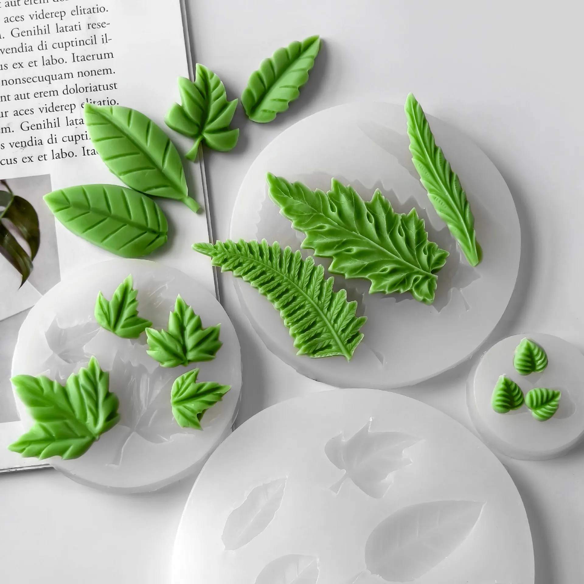 

Leaf Shape Silicone Mold Leaves Maple Chocolate Pudding Fondant Tools Baking Cake Decorating Tool