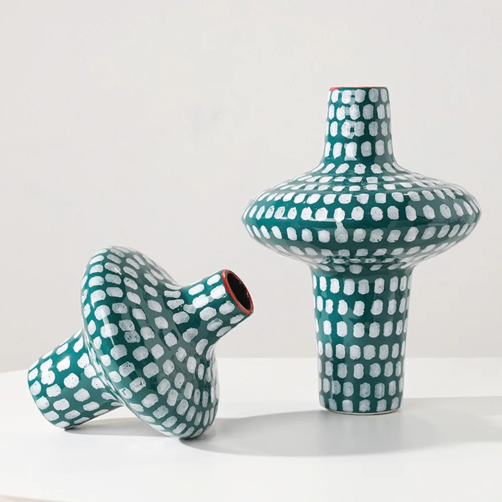 Retro Dark Green Polka-dot Ceramic Vases with High Sense of Dried Flowers and Flower Arrangements Table Top Decoration Ornaments
