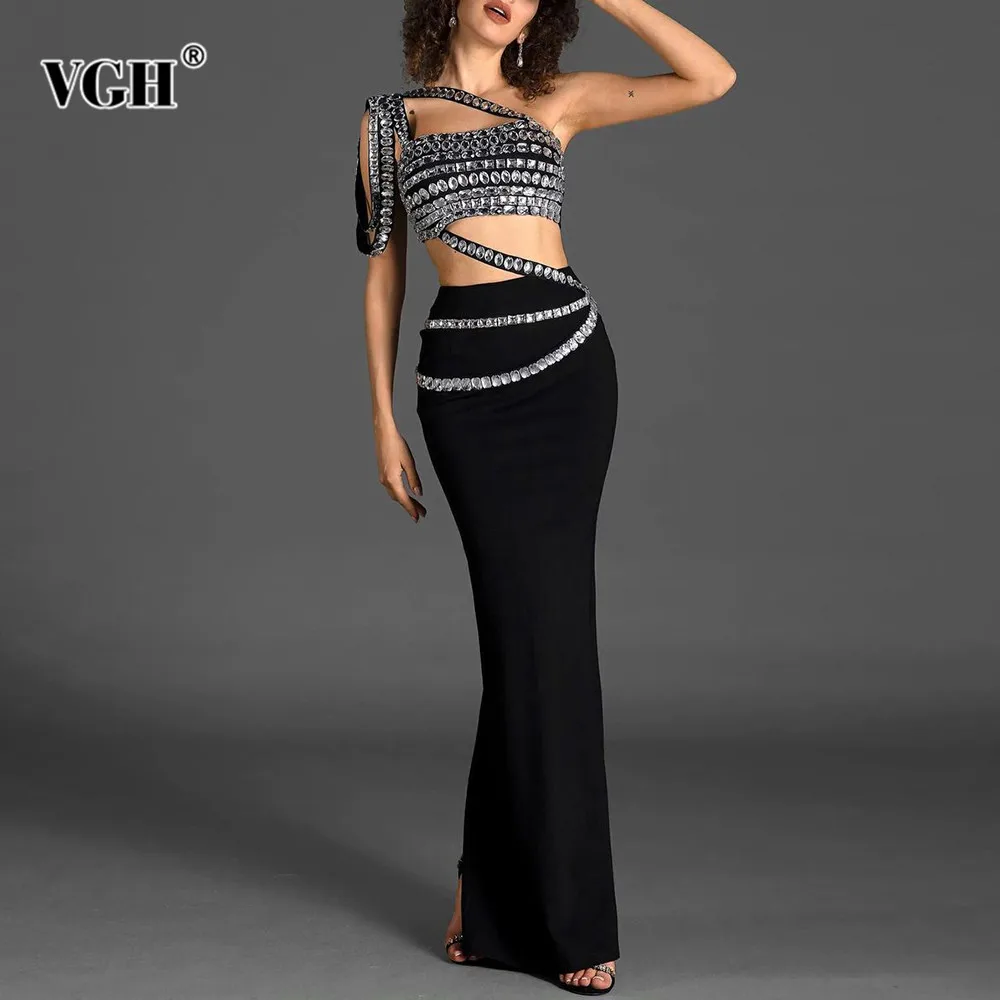 

VGH Slim Two Piece Set For Women Diagonal Collar Sleeveless Spliced Diamonds Tops High Waist Split Long Skirts Sexy Sets Female