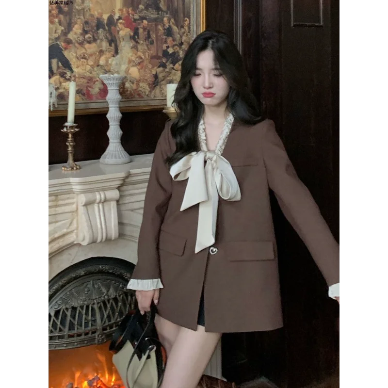 

French Retro Long-sleeved Solid Color V-neck Suit for Women Loose Mid-length Temperament Jacket Fashionable Fashionable Top