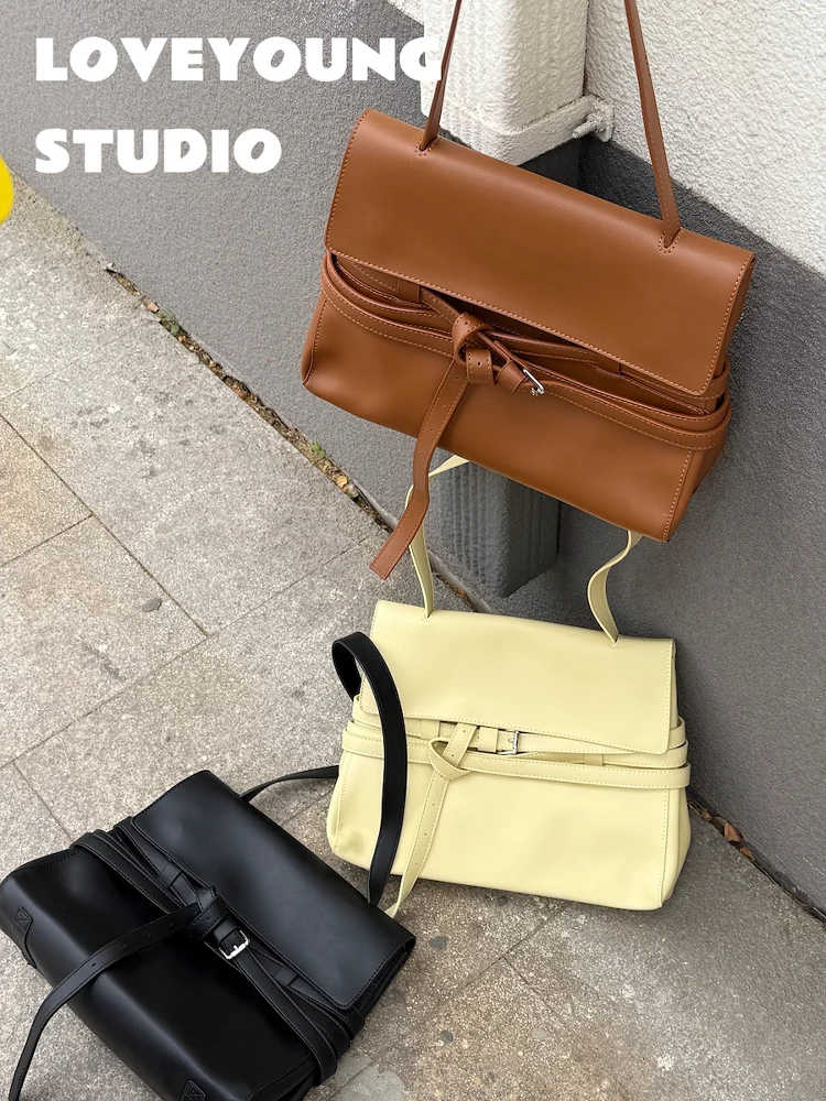 

LoverYoung Street Sle ex Faion Simple Briease Belt Decorated Single oulder Bag Modern Neutral Sle Commuter Bag