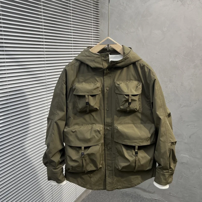 New Fahsion  Spring Autumn Thin Outdoor Jackets Men Muti Pockets Hooded Cargo Jacket Vintage Windbreaker for Men Outerwears