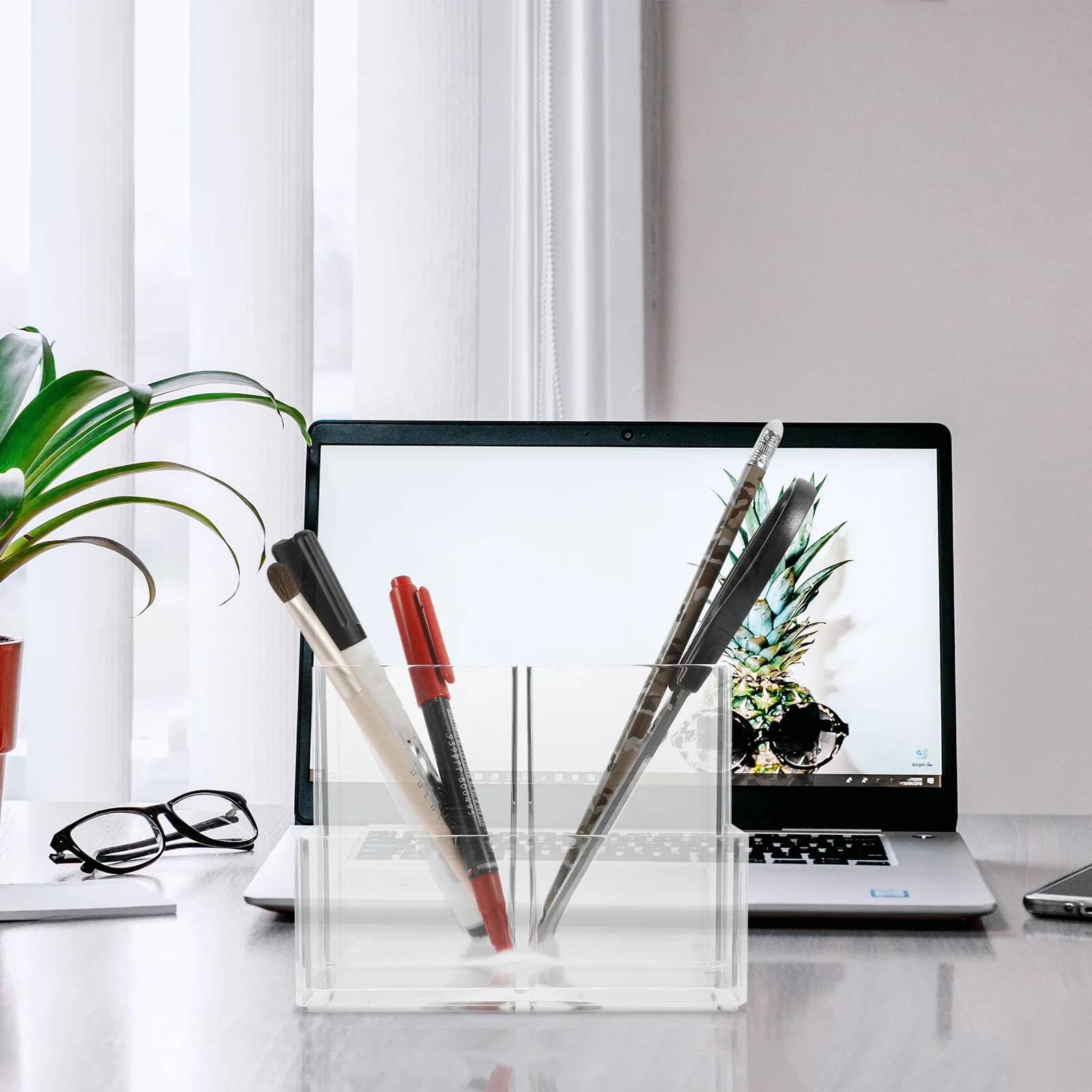 

3 Slot Acrylic Pen Holder Clear Desktop Storage for Pens Pencils Makeup Brushes Stationery Office Supplies Acrylic Pen Holder